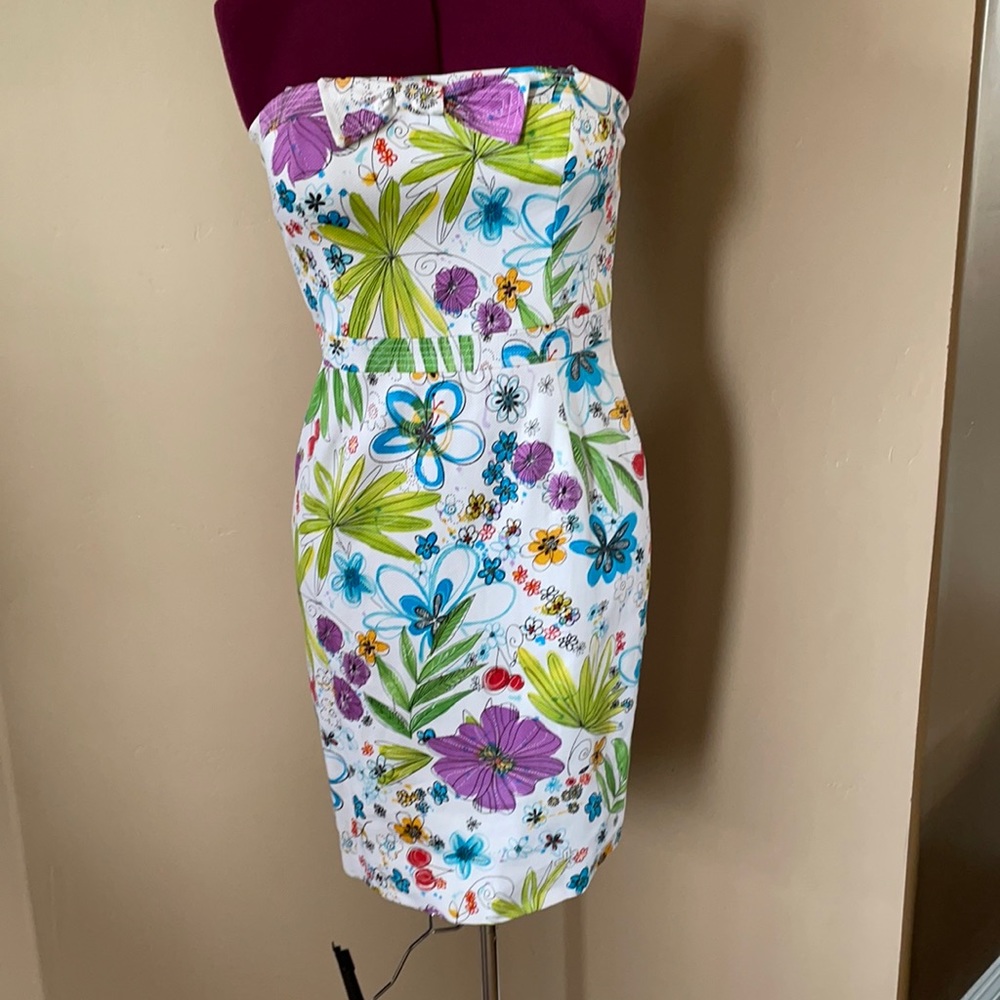 Dress - Simply Gorgeous Size 10 Dress - Like New